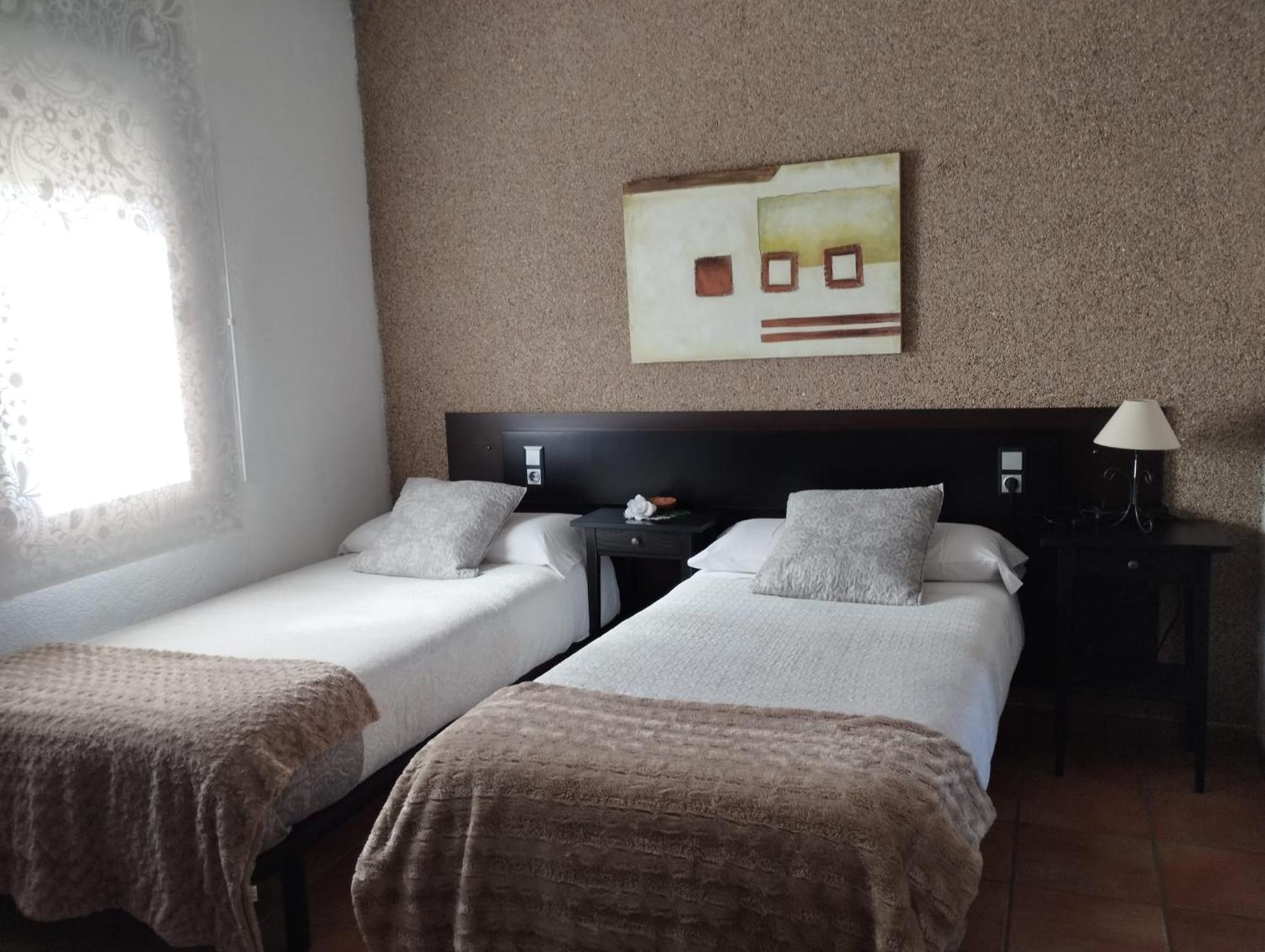 Can Gual Guest House Lametlla Del Valles Exterior foto