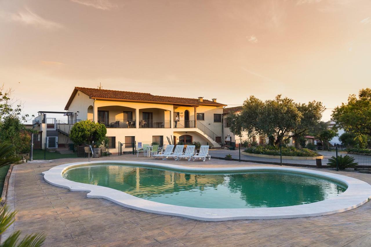 Can Gual Guest House Lametlla Del Valles Exterior foto