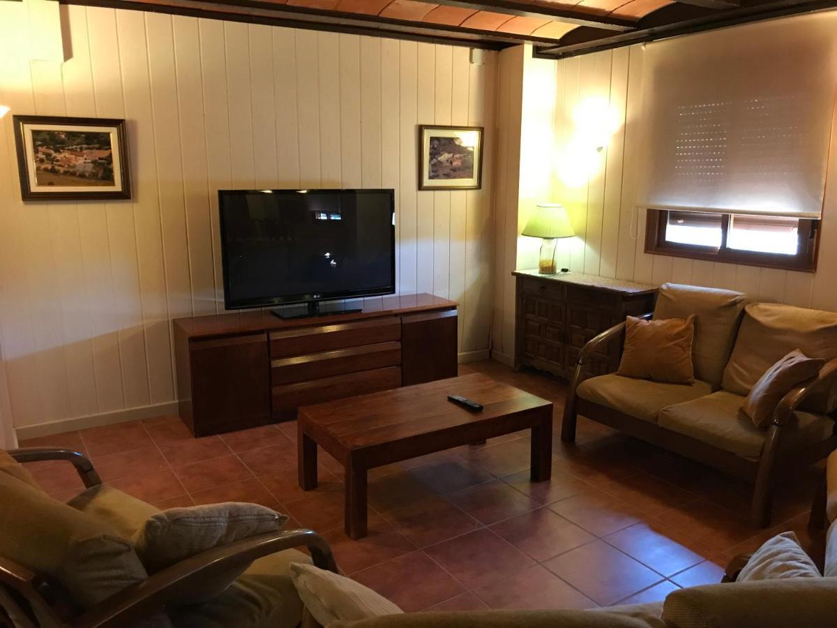 Can Gual Guest House Lametlla Del Valles Exterior foto